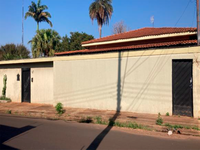 Casa com 299m² construídos em Serrana