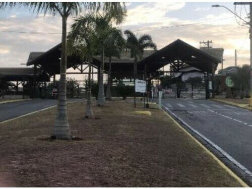 Casa Residencial em Condomínio Ocupada