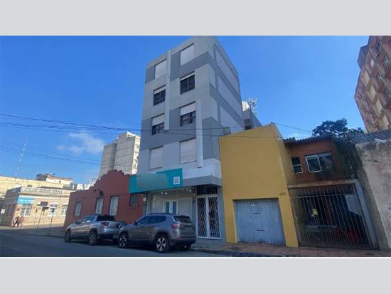 Sala comercial ocupada com 48,58m² no Centro de Pelotas
