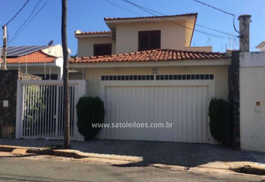 Casa com 3 quartos e 2 banheiros em Araçatuba/SP