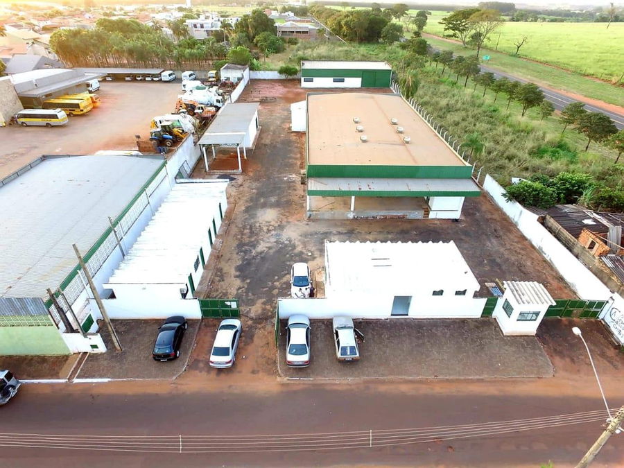 Imóvel Industrial Desocupado com 4.000m² em Ouroeste/SP