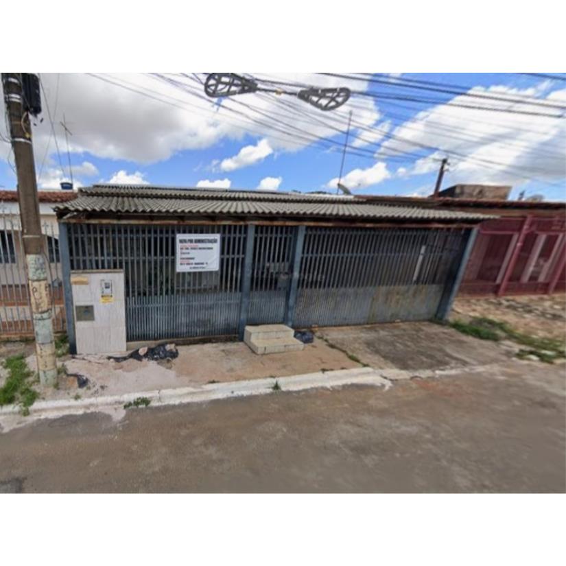 Casa com 170m², 3 quartos, 2 banheiros, ocupada