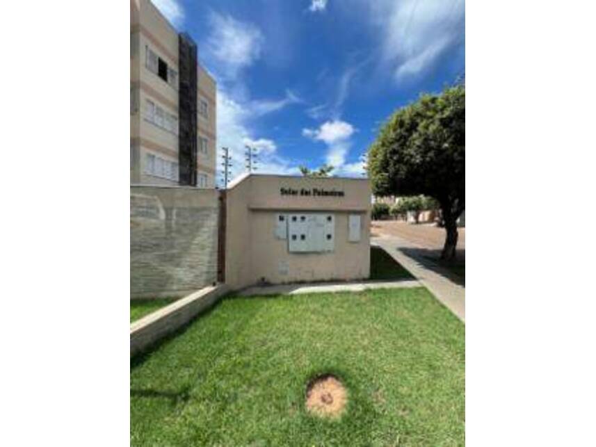 Apartamento com 1 Vaga em Leilão