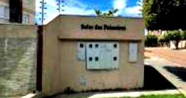 Apartamento Desocupado com 1 Vaga em Leilão