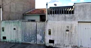 Casa com 2 Quartos e Varanda em Feira de Santana