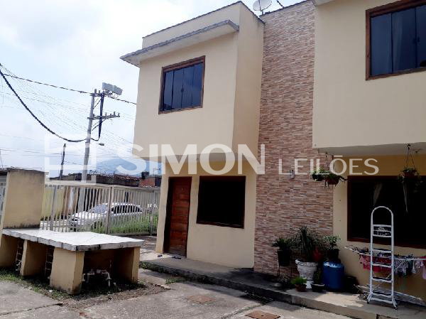 Casa 2 quartos, 1 banheiro, 54m² em Nova Iguaçu/RJ