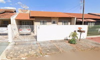 Casa em Rolândia - 180m² de Terreno, 2 Áreas Construídas, Ocupada
