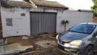Casa ocupada com 166,6 m² de área construída