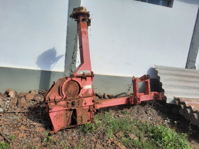 Colhedora de Forragem Nogueira - Sucata