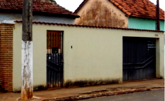 Casa em Itapuí/SP com 91,45m² de área construída e terreno de 146,90m²