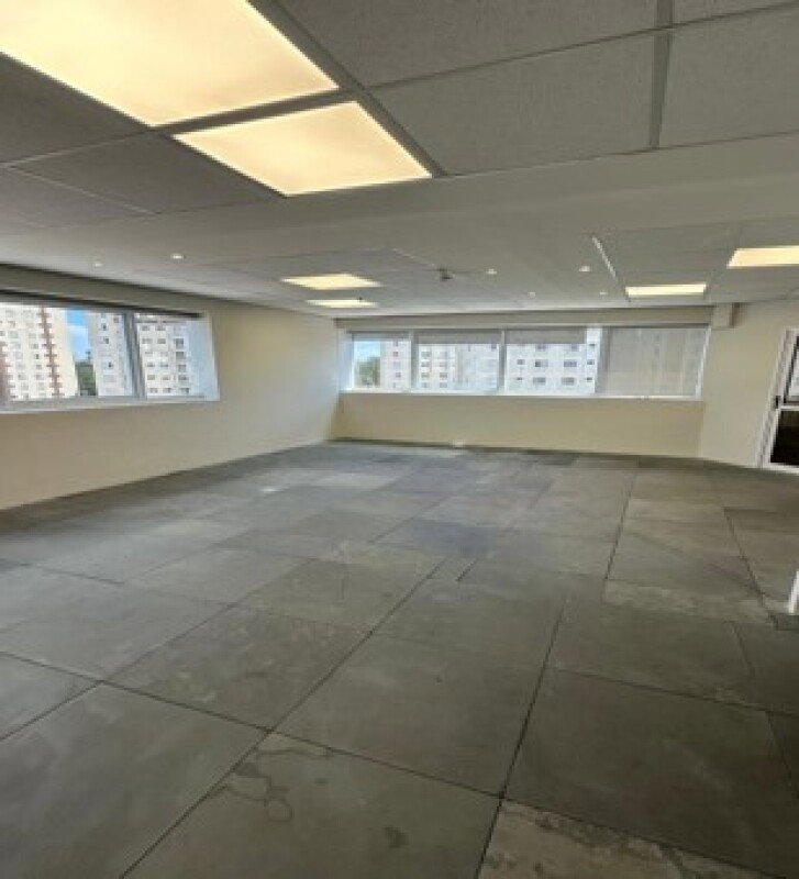 Conjunto Comercial com Terraço e WC em São Bernardo do Campo