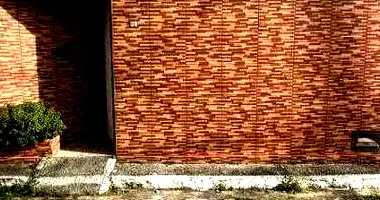 Casa em leilão com 2 quartos e 1 banheiro