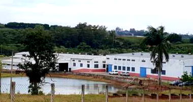 Galpão Comercial com Escritório e Refeitório em Cesário Lange/SP