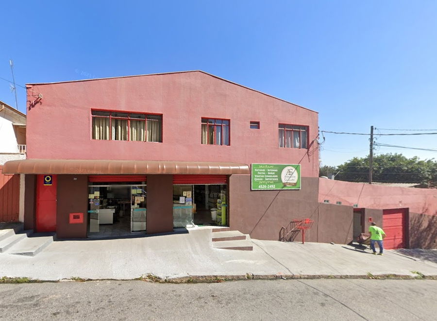 Imóvel Comercial com 750m² de terreno e 805m² construídos