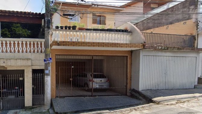 Casa com 139 m², 2 quartos, 1 banheiro, ocupada