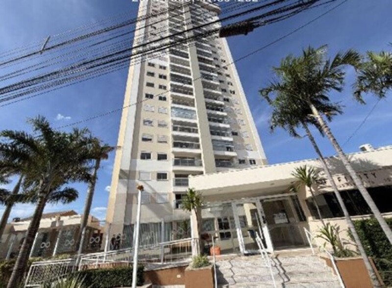 Apartamento com 2 vagas em Maringá/PR