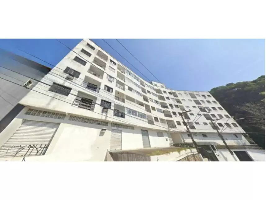 Apartamento 2 dormitórios no 4º andar em São Vicente