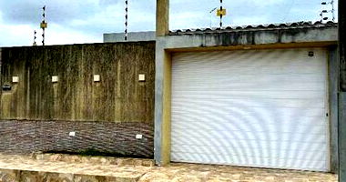 Casa Ocupada com 103m² de Área Construída em Vitória de Santo Antão/PE