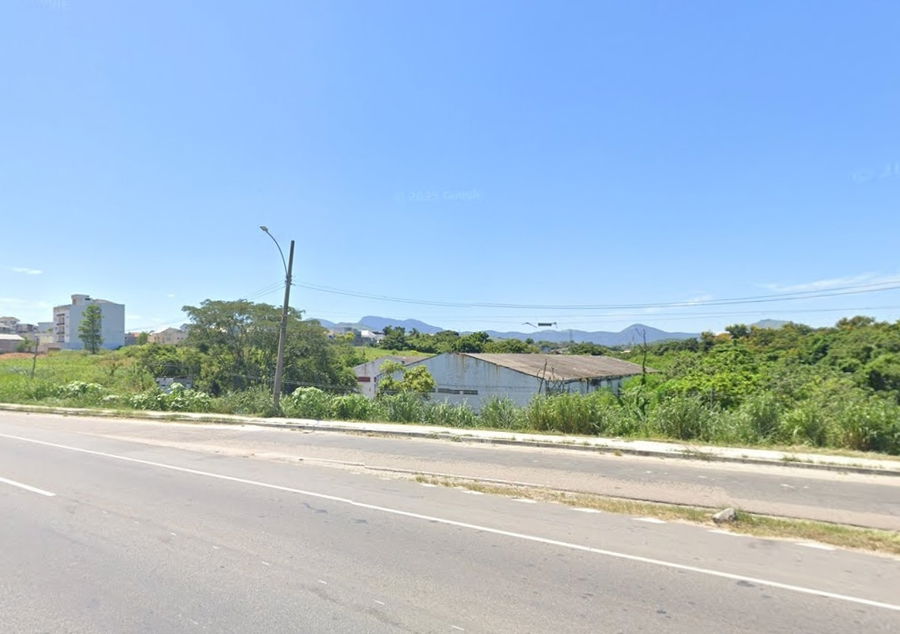 Galpão 6.000m² construídos 3.442m²