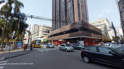 Sala Comercial Montada em Edifício Executivo