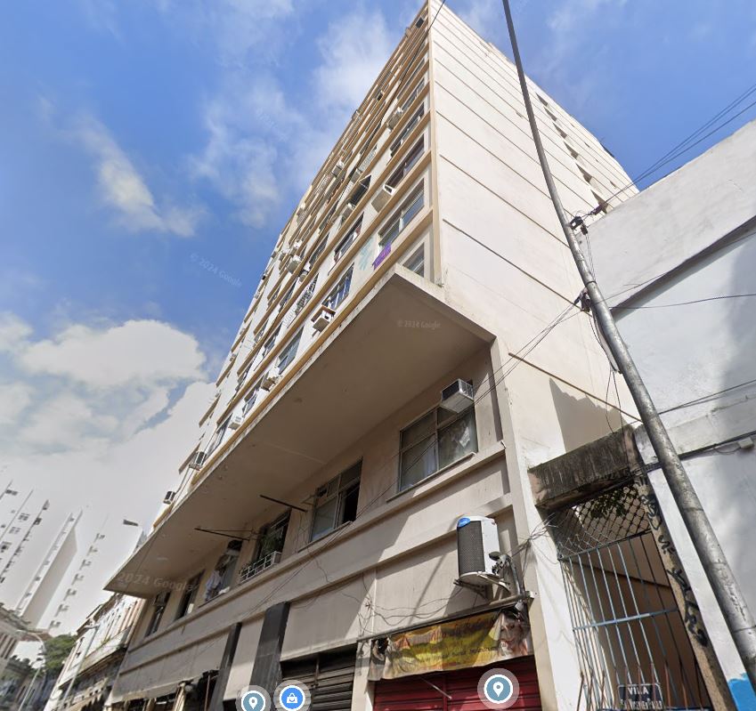Apartamento com 32m² no Centro