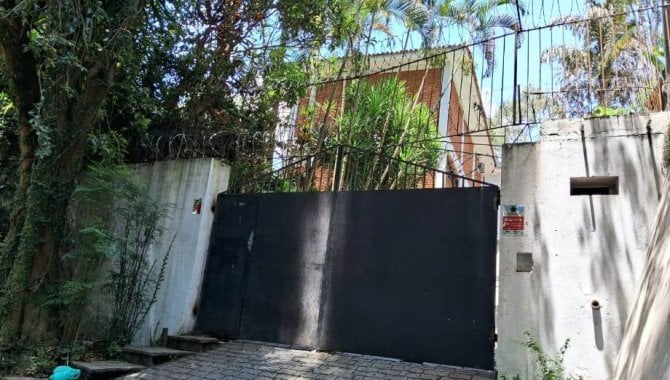 Casa Espaçosa em Fazenda Morumbi, São Paulo