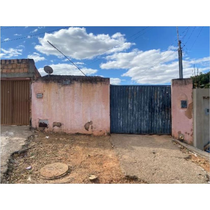 Casa em Novo Gama/GO - Jardim Lago Azul com 61m²