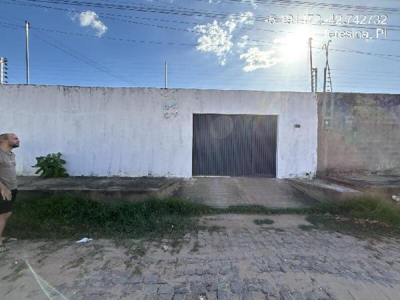 Casa com 3 quartos em Teresina/PI