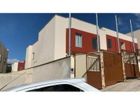 Casa com 1 vaga de garagem, 48m², ocupada