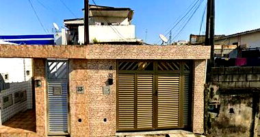 Casa Ocupada em Areia Branca - Santos/SP