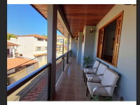 Galpão comercial com mezanino, apartamento e terraço em Astolfo Dutra