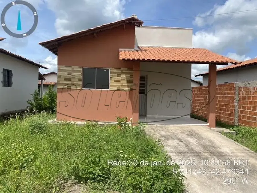 Casa em Altos com 2 Quartos e 1 Vaga de Garagem