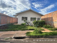 Casa com 2 Quartos e Área Privativa em Loteamento Residencial