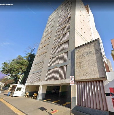 Box de garagem com 15,80 m² útil, localizado em edifício com garagem coletiva
