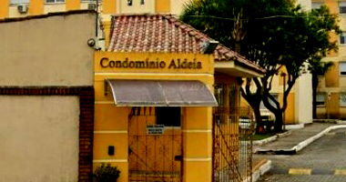 Apartamento Ocupado com 2 Quartos e 1 Banheiro em Leilão