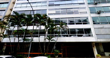 Apartamento Luxuoso com Vaga de Garagem na Lagoa