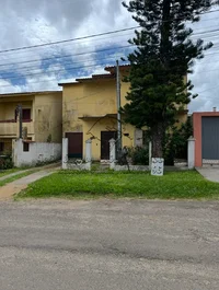50% de um prédio de alvenaria em Santana do Livramento/RS