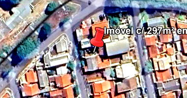 Casa com 67,4m² construída em terreno de 297m², desocupada