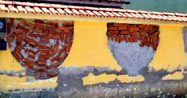 Casa em Mage/RJ com 3 Quartos e 2 Varandas