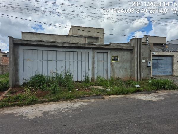 Terreno amplo com 360m², ideal para construção