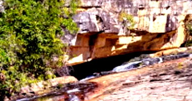 Terreno Rural com Benfeitorias em Buriti de Goiás