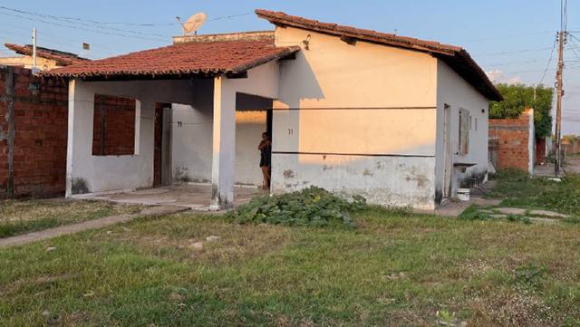 Casa com 2 quartos, 1 banheiro, 61.87m², ocupada