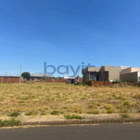 Terreno de 205m² em Valentim Gentil