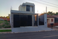 Casa em Doutor Camargo/PR com 300m² de Terreno