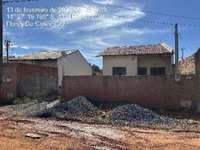 Casa com 2 quartos, 1 banheiro, 48m² área privativa e 1 vaga