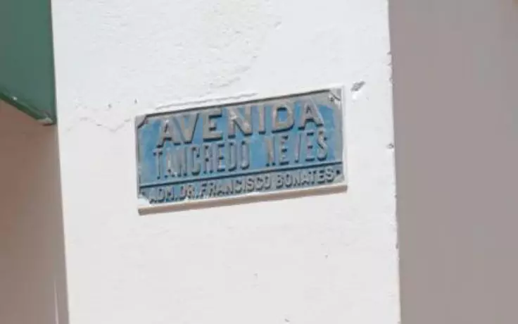 Casa com 3 quartos, 2 banheiros, 125m² construídos, 2 vagas, Ocupada
