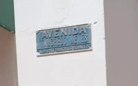 Casa com 3 quartos, 2 banheiros, 125m² construídos, 2 vagas, Ocupada