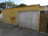 Casa com 2 quartos e vaga de garagem em Esmeraldas