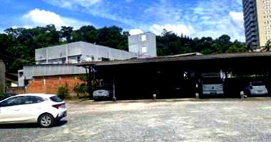 Terreno com Galpões em Blumenau - Oportunidade Única!