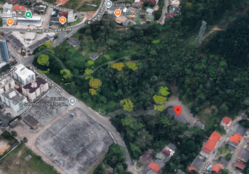 Terreno de 22.759,10 m² com potencial comercial